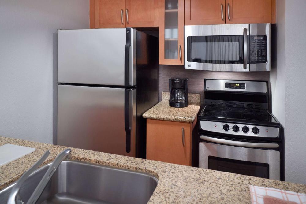 Two Bedroom Suite with Two Queen Beds interior